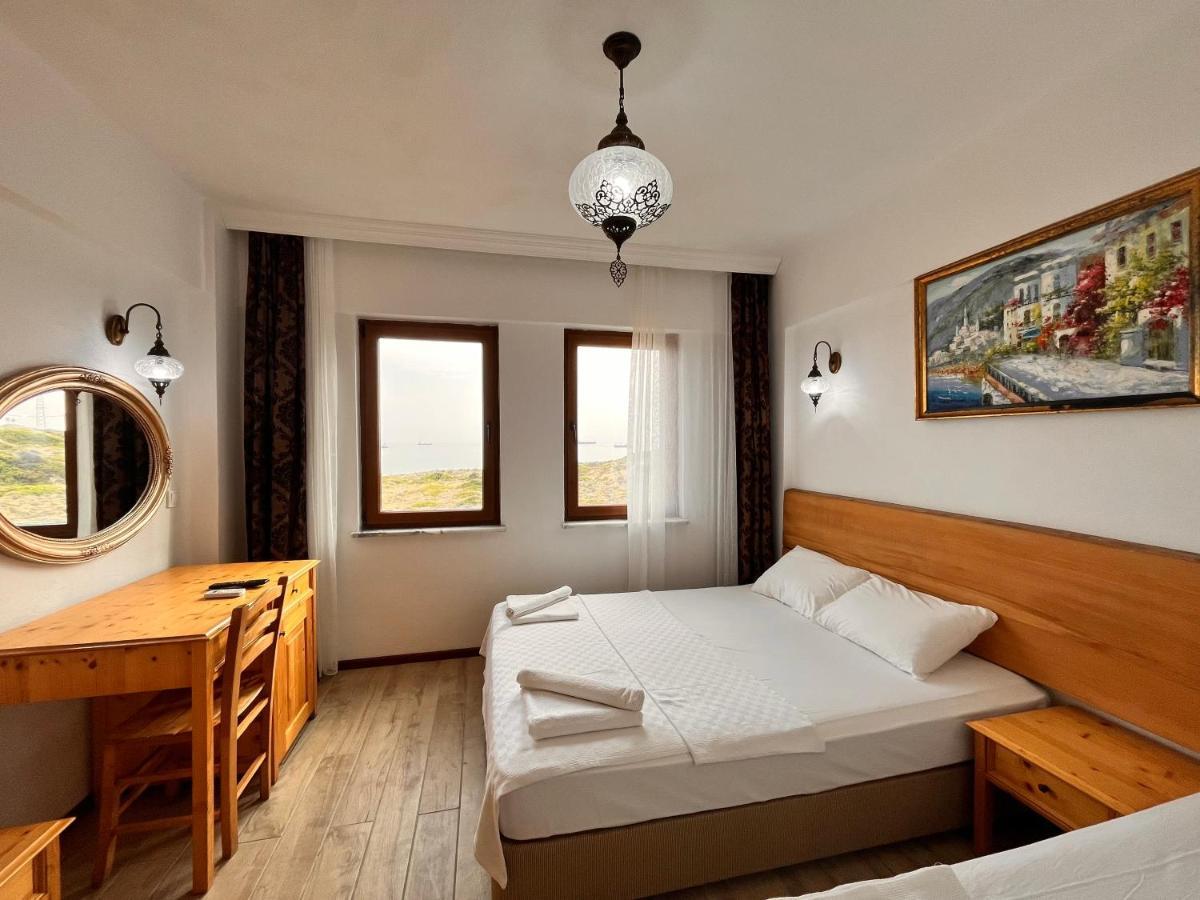 Sukha Inn Hotel & Beach 보즈자아다 외부 사진