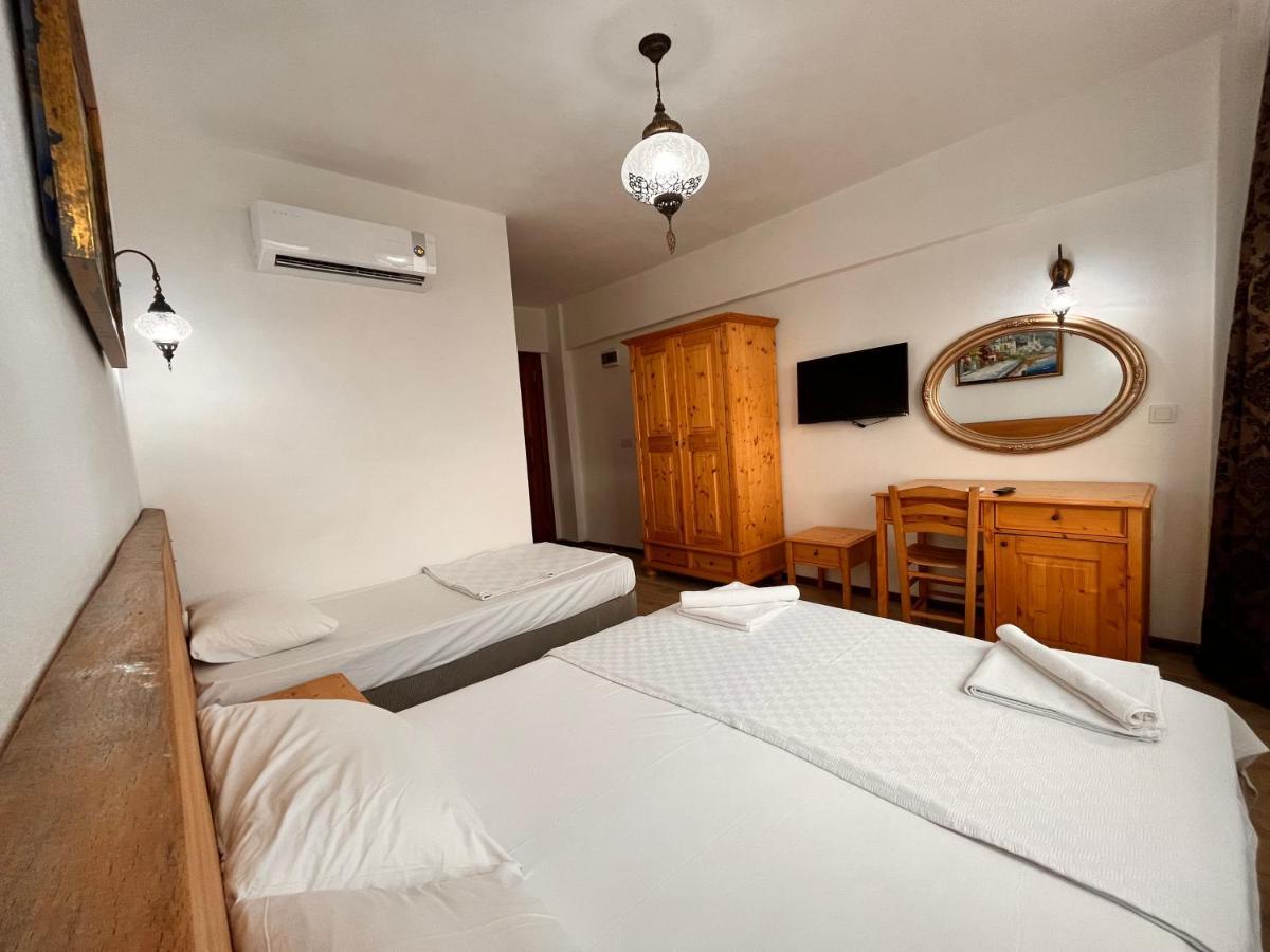 Sukha Inn Hotel & Beach 보즈자아다 외부 사진